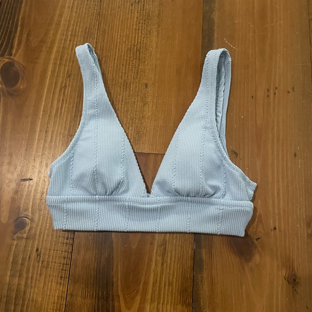 AERIE SWIM TOP SIZE XSMALL GENTLY USED PERFECT CONDITION